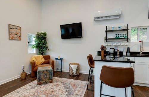 Sleeps 5-6 Near RRG-Hot Tub-Nice Sunrise-Quiet - Foto 15