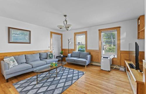 17-19Cozy&Spacious 6BR home in Malden with window AC and free parking - Foto 42