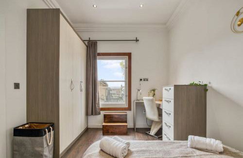 4 Bedroom House in Chiswick- Elegance & Serenity - Foto 37