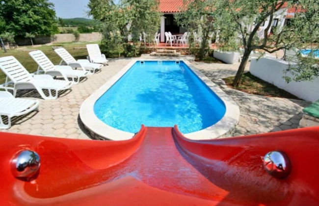 Splendid Poreč Holiday Home With Swimming Pool - Foto 31