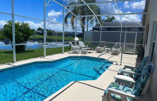 Fascinating Private Pool and Game-room, Near Disney!! - Foto 1