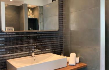 Sitges Spaces Sea View Villa- 6 Bedrooms, 5 bathrooms, 2 private pools, Near center - Foto 32