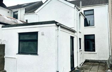 Your Home Away, Luxury House - Foto 27