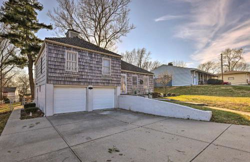 Cozy Kansas City Home with Yard - 9 Mi to Dtwn! - Foto 32