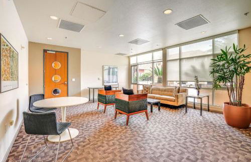 Luxe Condo with Private Patio and Perks in Emeryville! - Foto 19