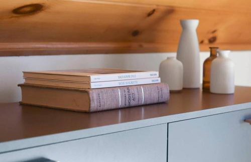 Lakefront Log Cabin, Private Lake Access w/Peloton - Foto 9