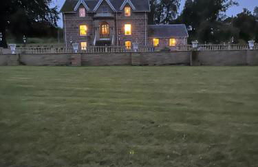 The Doune, Luxury Traditional Country House with hot tub - Photo 32
