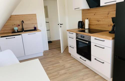 FEDDERSEN LIVING Kernsanierte Ferienwohnungen - Gemütlich - Netflix - Voll ausgestattet - zentral - Foto 22