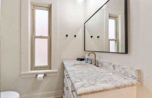 Steps 2 High ST - BIG Patio - Private parking- OSU - Foto 23