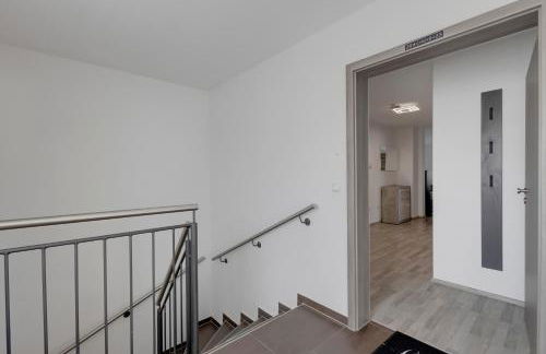 3-Bedroom Apartment with Garden Near US Army Gate 1 - Foto 2