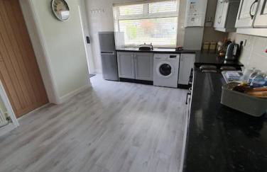 Mellte Avenue - Waterfalls House - Photo 26