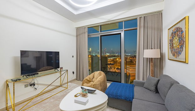 Cozy Convenient 1BR Haven in Al Jaddaf - Photo 4