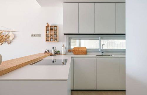 Med Two luxury apartment with sea view - Photo 14