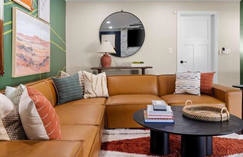 Sleeps 18 Private Pool & Hot Tub Playground - Photo 11