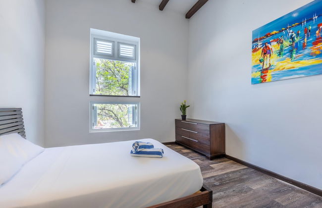 Sunshine Magnificently Bright 2BR Top City Centre Townhouse - Foto 13