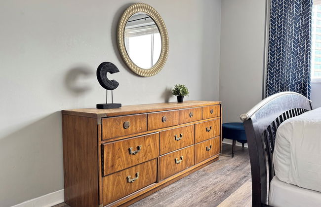 ATL Downtown 2B Condo with Free Parking - Foto 19