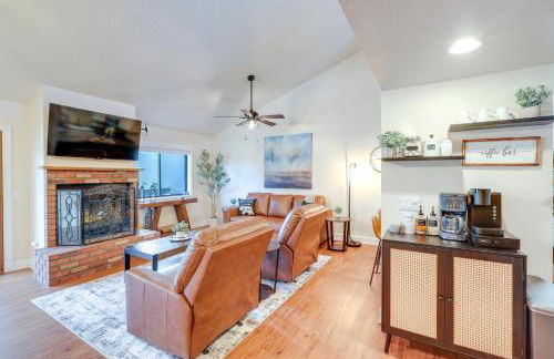 Cozy Flagstaff Condo in Country Club Community! - Foto 6