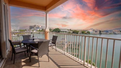 Beautiful waterfront 3 bedroom condo, located in the heart of Clearwater Beach - Foto 2