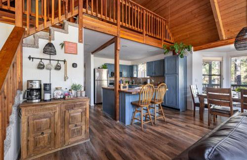 Cozy Chalet in the Pines - Foto 16