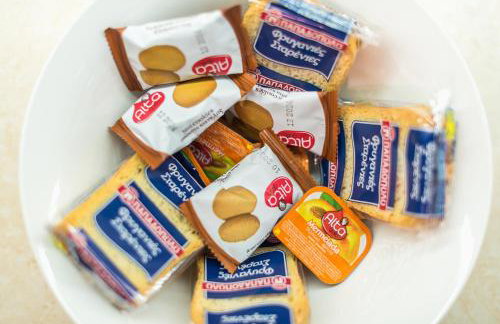 Golden Comfort With Courtyard By Greece Apartments - Foto 41