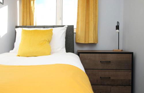 CHANDOS - Spacious Home, High Speed Wi-Fi, Free Parking, Garden - Foto 12