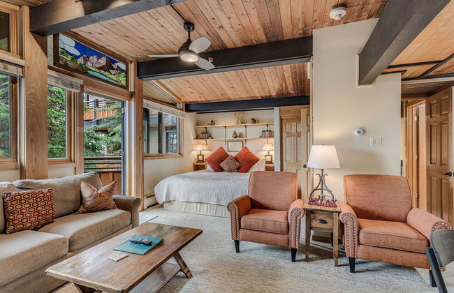 Laurelwood Condominiums - Foto 27