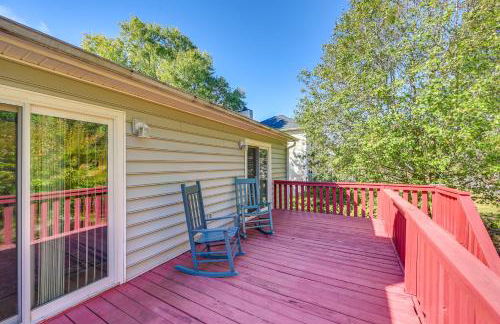 Home with Large Yard 6 Mi to Dtwn Winston-Salem! - Foto 25