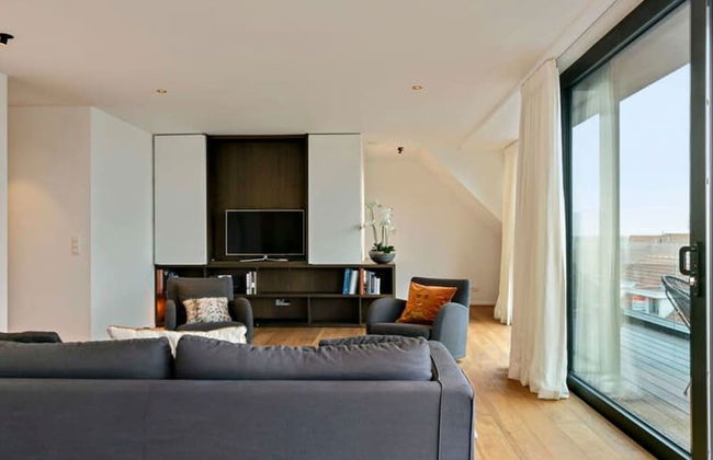 Majestic new Penthouse With 2 Parkings - Foto 18