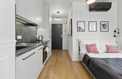 Stylowy apartament z balkonem i panoramą miasta - Foto 15