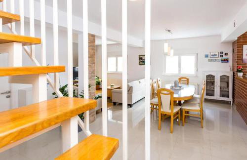 Cozy Nature House by Domljan Family - Photo 13