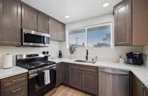 4 Miles to Beach Central and Newly Renovated - Foto 37