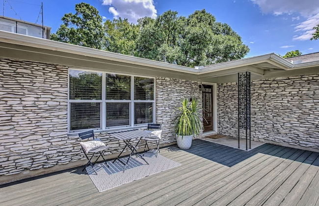 Rooftop Deck w/ City Views! - Foto 33