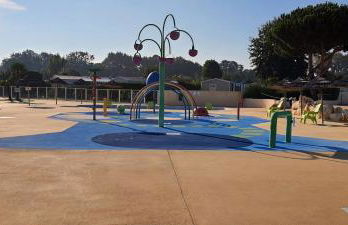 Mobilhome 2ch récent et climatisé-terrasse fermée-jardin sans vis à vis-camping 4 étoiles Les Charmettes - Foto 59