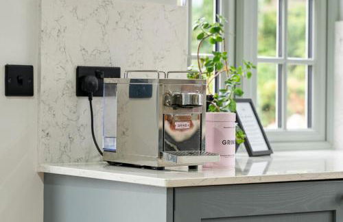 4BR luxury Cottage, Hot Tubs, Hoar Cross, Staffordshire - Foto 18