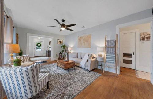 The Pinewood House - Photo 7