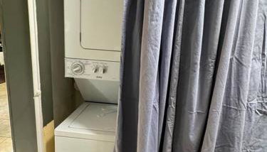 2 Bedroom Boutique Gem 10 min to the beach Washer Dryer Gated Parking Bliss 2 - Foto 4