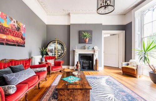 Cotswold Cheltenham, whole house with hot tub - Photo 6