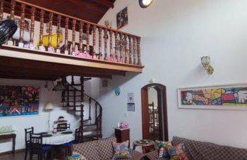 Casa Rosa de Peruíbe - Casa de Temporada 3 dormitórios, 10 hóspedes, piscina, wi-fi, netflix, 800 metros da praia - Photo 14