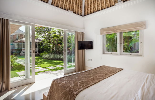 Serene Villas - Photo 23