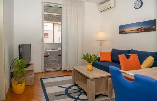 Bella Vita - Photo 1