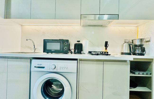 Venduras - Chic Studio in Azizi Riviera - Photo 5