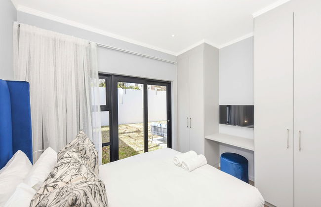 The Monroe Luxury Apartments - Photo 22