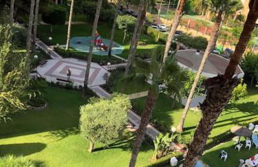 Precioso apartamento en Urbanización junto al mar. - Photo 25