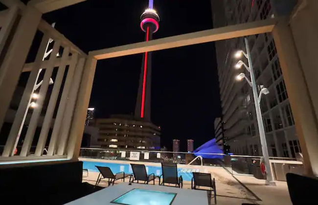 Lanterra Downtown Cn Tower - Photo 78