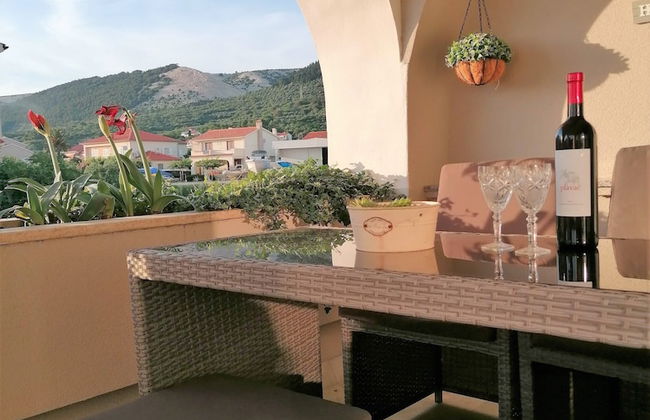 Impeccable 2-bed Apartment in Rab - Foto 29