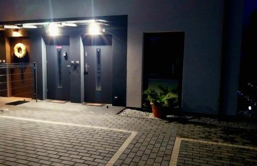 Magical Mirror Apartment - Photo 9