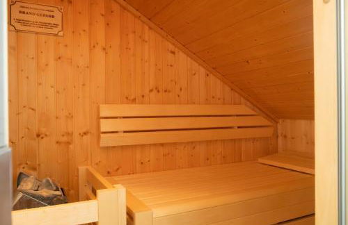 Meerzeit - Sauna und Kamin - moderne FeWo - Foto 5