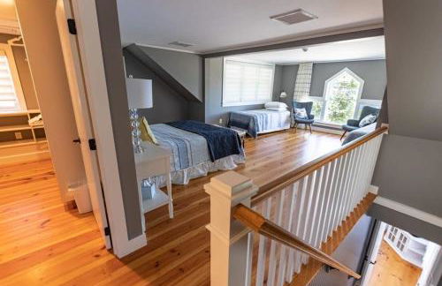 Beautiful Home 30 Feet from the Sand at Spofford Lake! - Foto 29