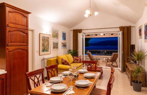 VILLA AGAPE - Three bedroom villa on 15k m2 olive grove - Incredible 360 view - Free parking - Private pool and jacuzzi - Foto 67