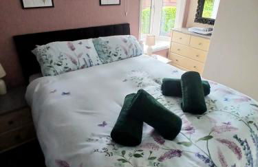 Lodge by the Lake - Lake District - Hot Tub - Foto 16